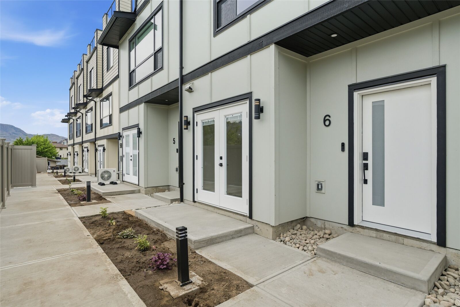 Property Photo: 4601 97 Street 6 BC V0H 1V1