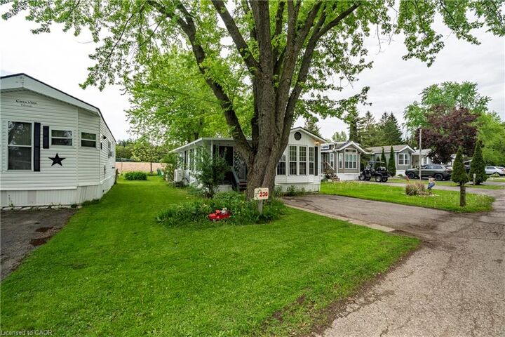 Property Photo:  580 Beaver Creek Road 236  ON N2J 3Z4 