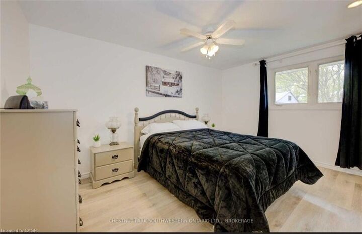 Property Photo:  275 Kingswood Drive Upper  ON N2E 1S1 