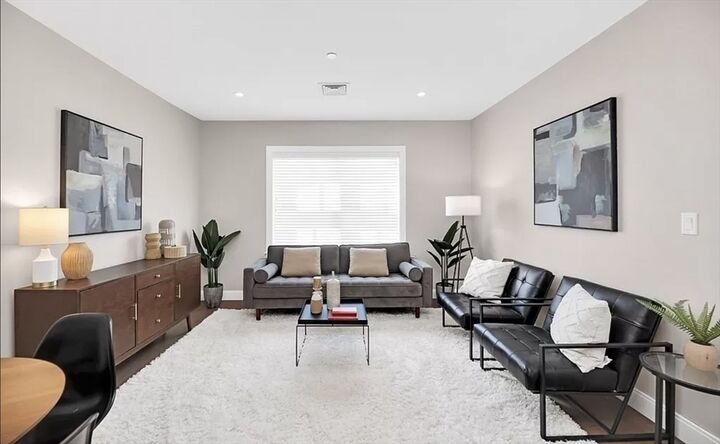 Property Photo:  425 Lagrange St 210  MA 02132 