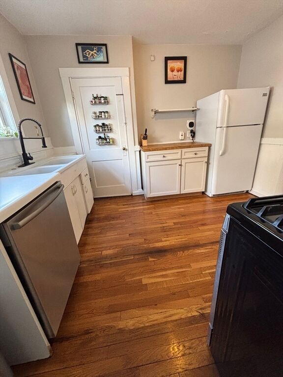 Property Photo:  44 Waterhouse St 2  MA 02144 