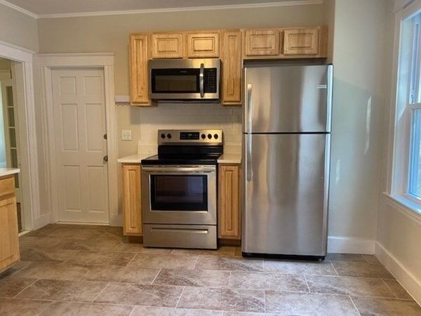 Property Photo:  112 Blaisdell St 2  MA 01830 
