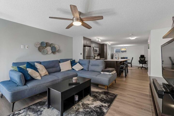 Property Photo:  202 Auburn Bay Circle SE  AB T3M 1S7 