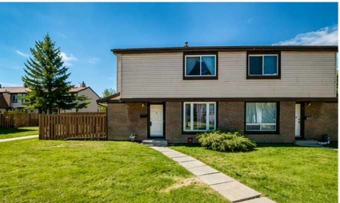 Property Photo: 2727 Rundleson Road NE 45 AB T1Y 3Z3