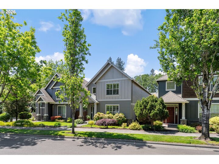 Property Photo: 8914 SW Taylors Ferry Rd OR 97223