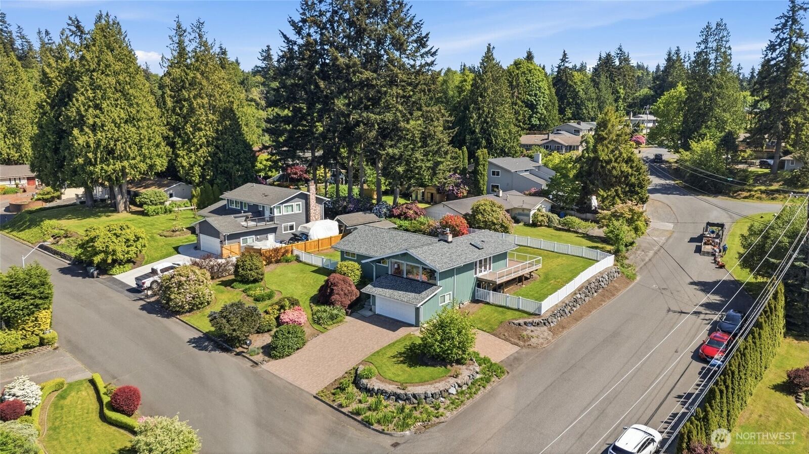 Property Photo:  3016  51st Place SW  WA 98203 