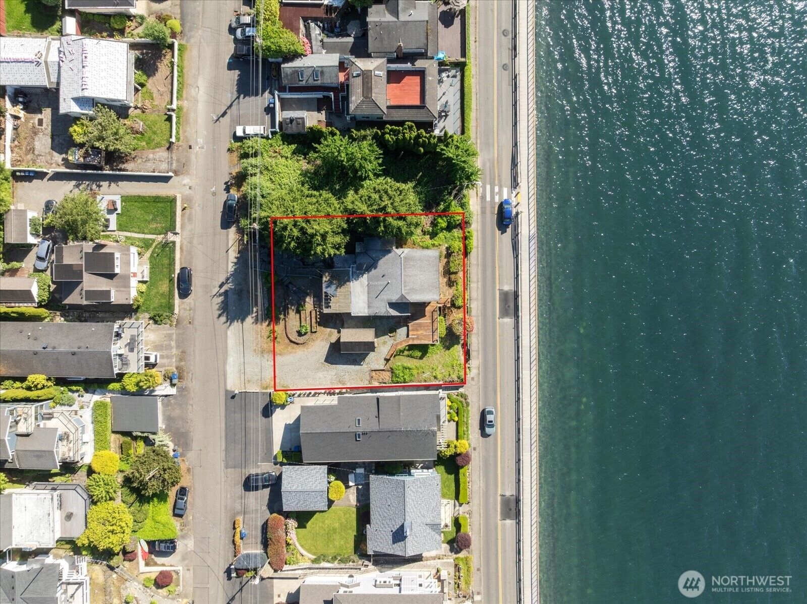 Property Photo:  28458  Redondo Beach Drive S  WA 98198 