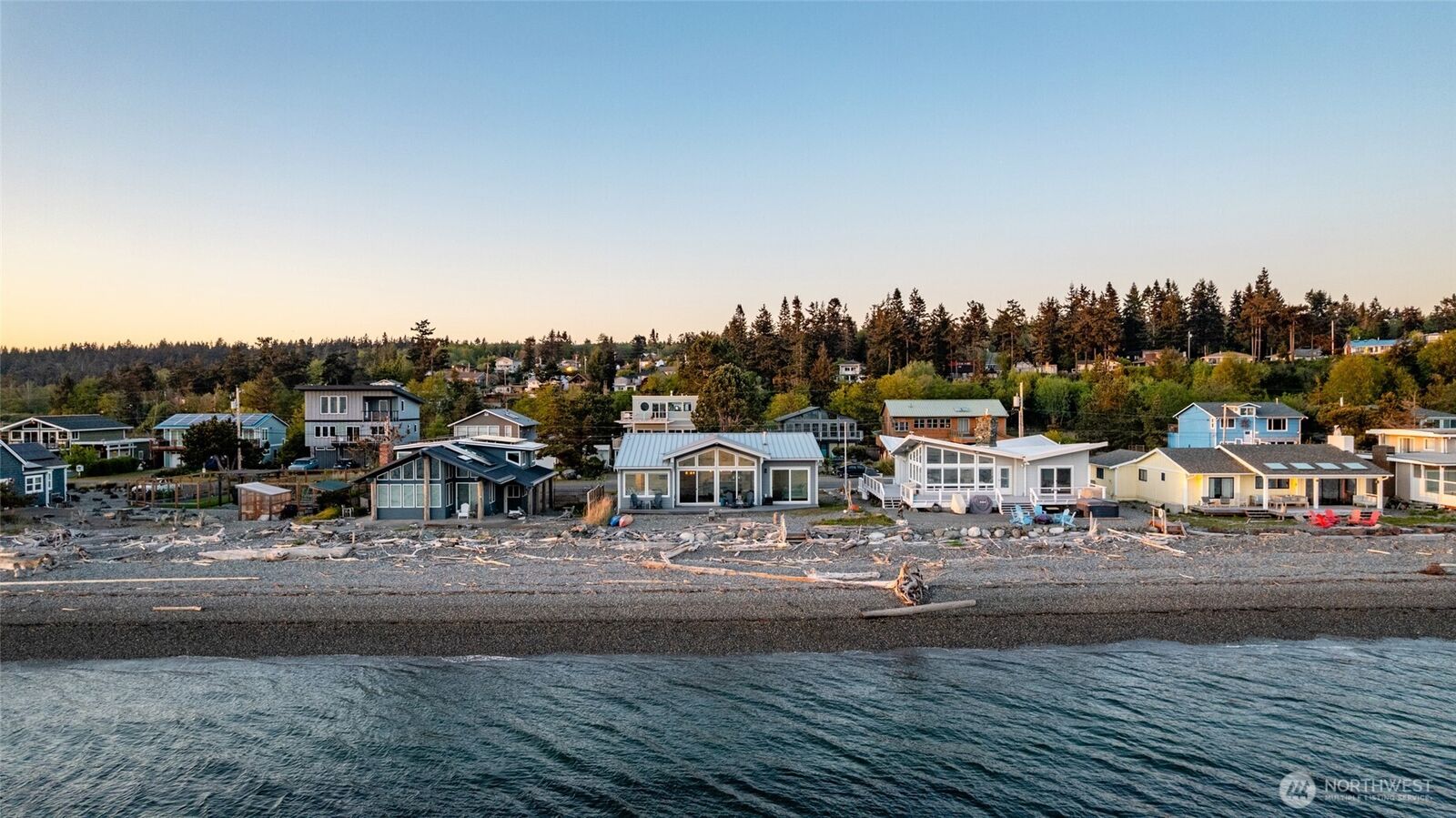 Property Photo:  121  Keystone Avenue  WA 98239 