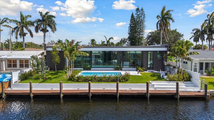 Property Photo:  1201 Guava Isle  FL 33315 