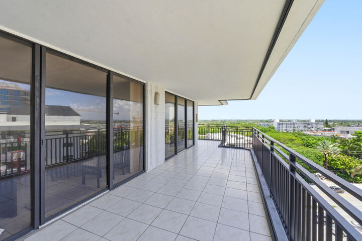 Property Photo:  1167 Hillsboro Mile 707  FL 33062 