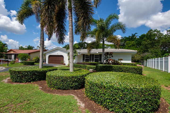 Property Photo:  3844 NW 82nd Way  FL 33065 