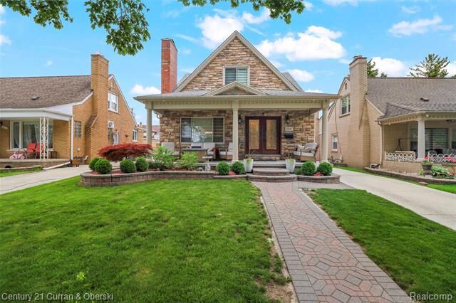 Property Photo:  6446 Oakman Boulevard  MI 48126 