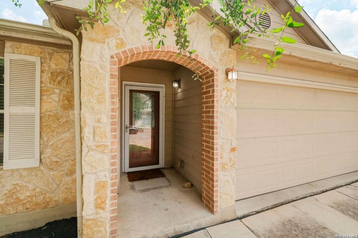 Property Photo: 9314 Hanover Sky TX 78109