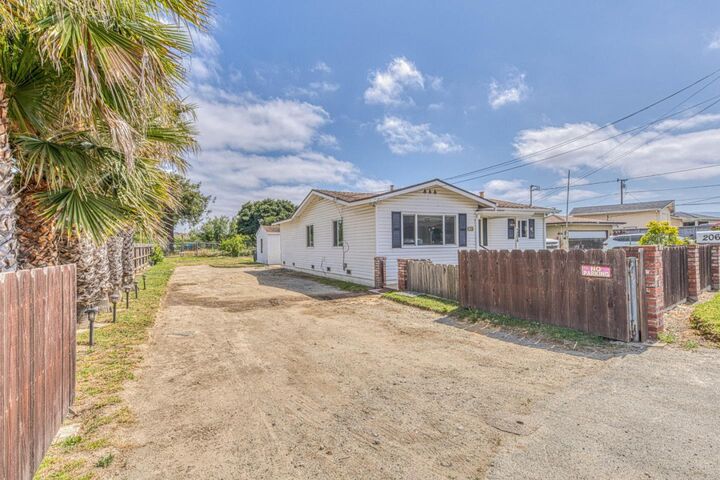 Property Photo:  206 Cornwall Street  CA 93906 