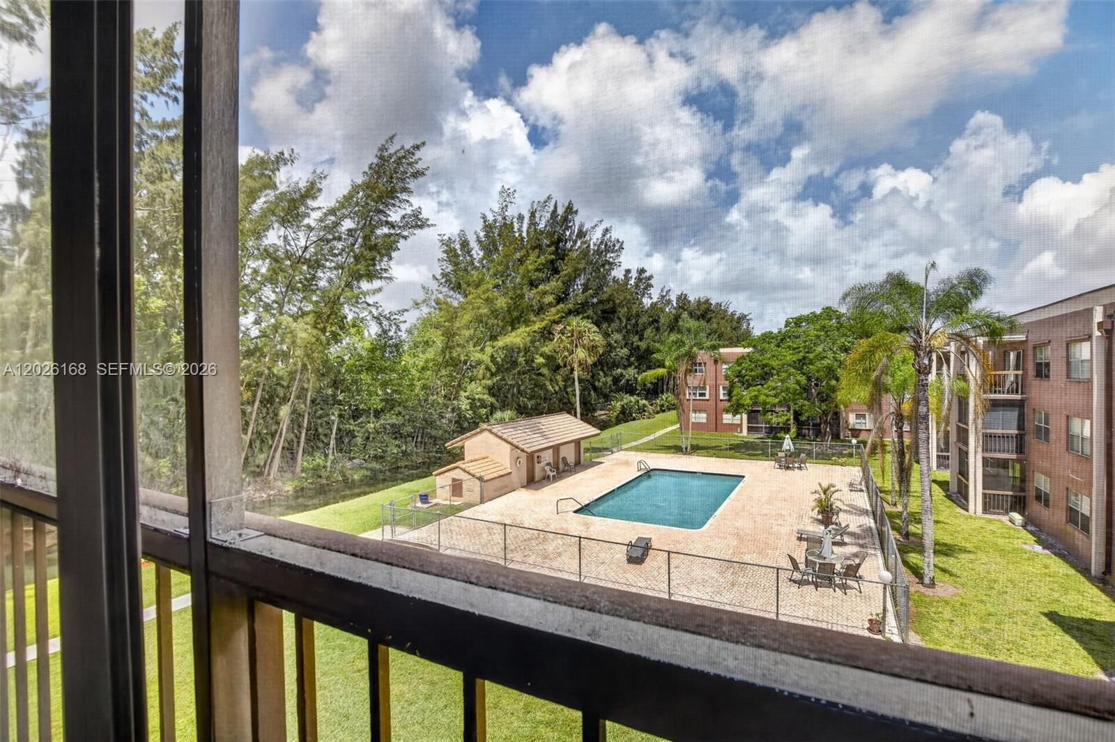 Property Photo: 7020 Nova Dr 308D FL 33317