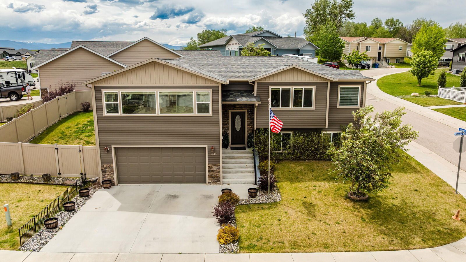 Property Photo:  2516 Weeping Willow Court  WY 82801 