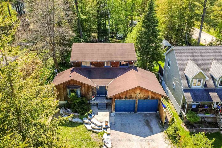 Property Photo: 2448 Wallace Avenue ON L9S 2G5