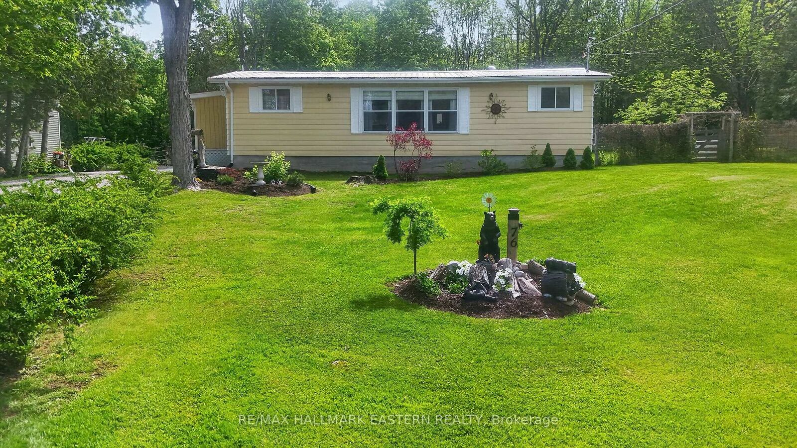 Property Photo: 76 Franklin Street ON K0L 1R0