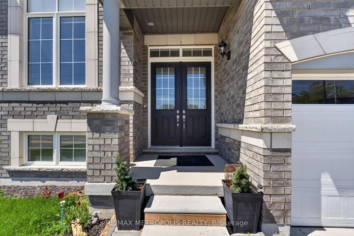 Property Photo: 298 Ramblewood Drive ON L9Z 2B2