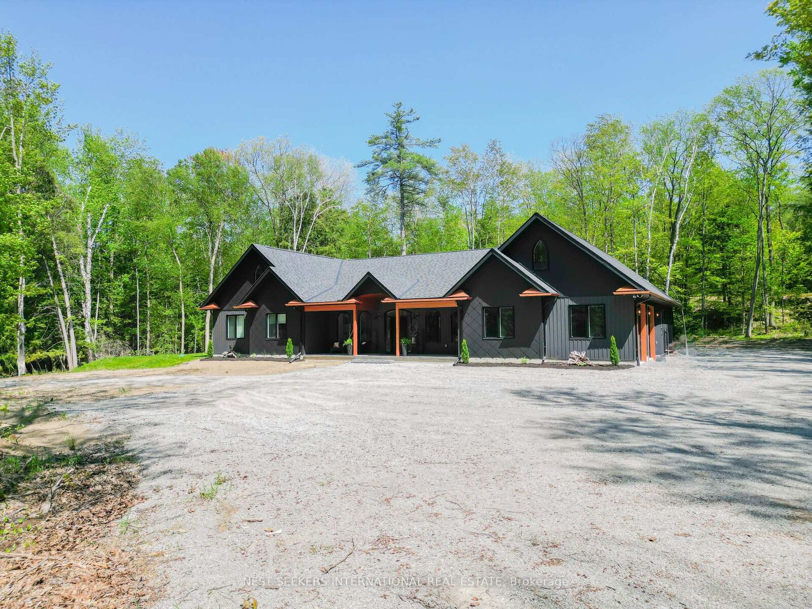 Property Photo: 1017 Davis Drive ON P0E 1N0