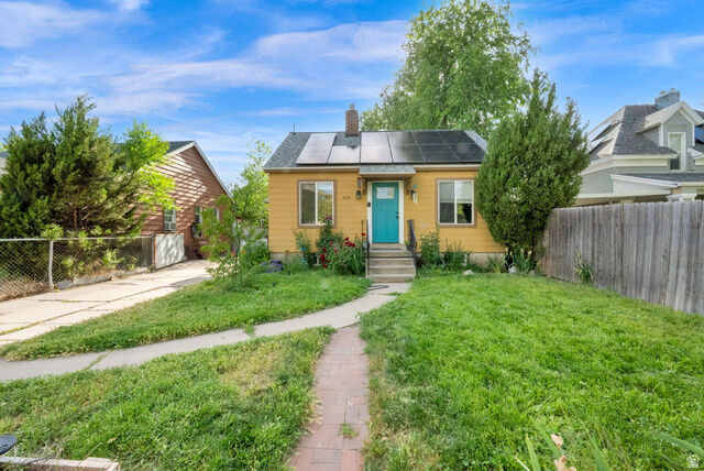 Property Photo:  619 N 900 W  UT 84116 