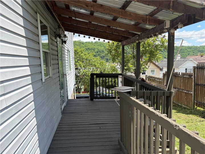 Property Photo: 1119 Lincoln PA 15022