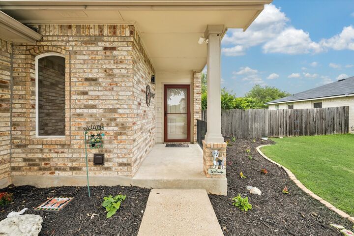 Property Photo: 3603 Spring Canyon Trail TX 78681