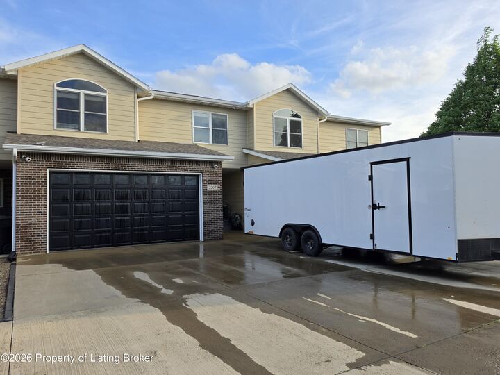 Property Photo:  2207 2nd Street W  ND 58601 