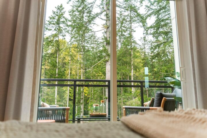 2050 Glenaire Drive 137 — photo 1