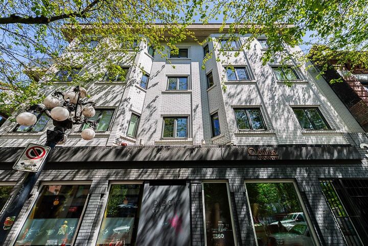 Property Photo: 370 Carrall Street 401 BC V6B 2J3