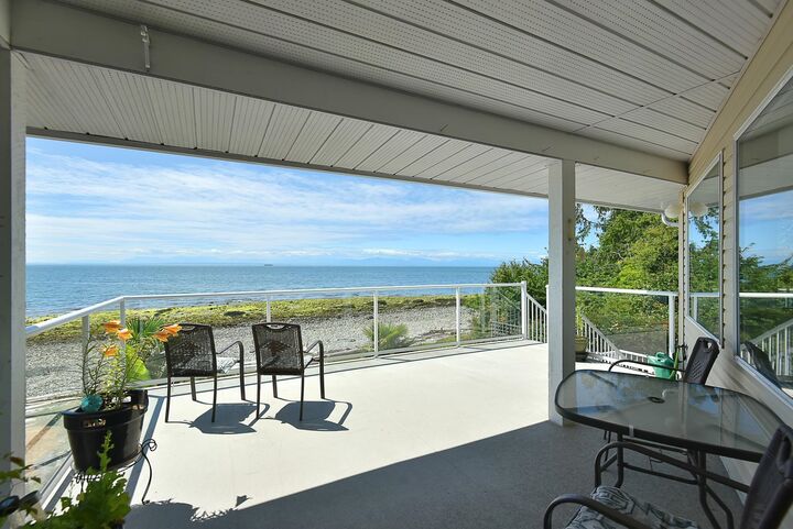 Property Photo: 2757 Lower Road BC V0N 2W4