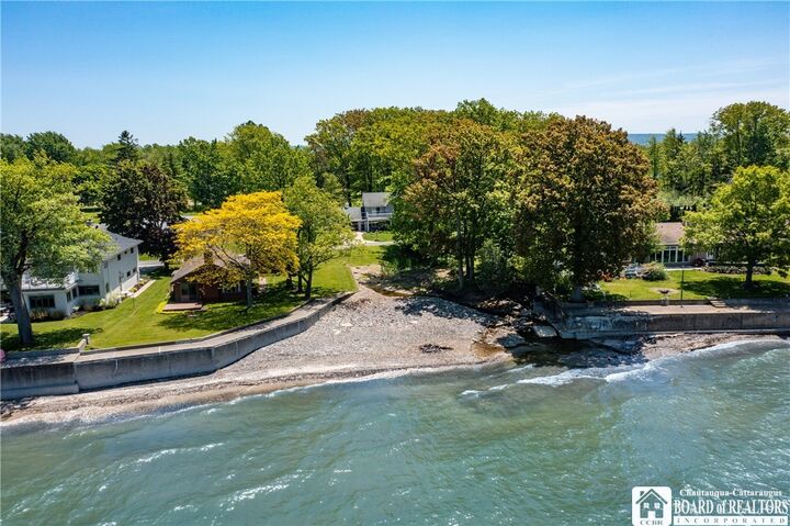 Property Photo:  5145 W Shorewood Drive  NY 14048 