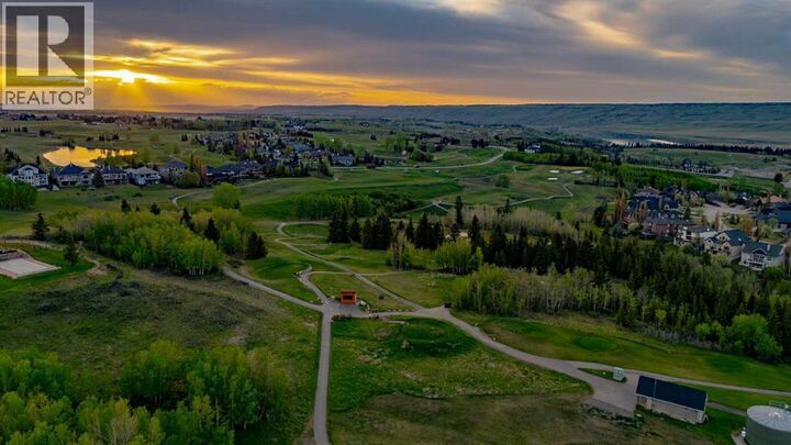 Property Photo:  15 Villosa Ridge Point  AB T3Z 1H3 