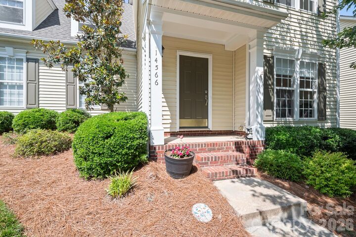 Property Photo:  14566 Greenpoint Lane  NC 28078 
