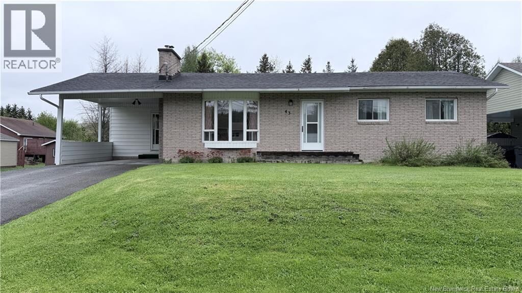 Property Photo:  43 Rue Madawaska  NB E7B 1L6 