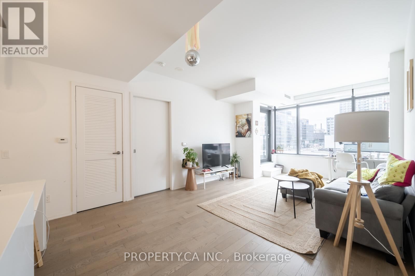 Property Photo:  12 Bonnycastle Street 422  ON M5A 0C8 