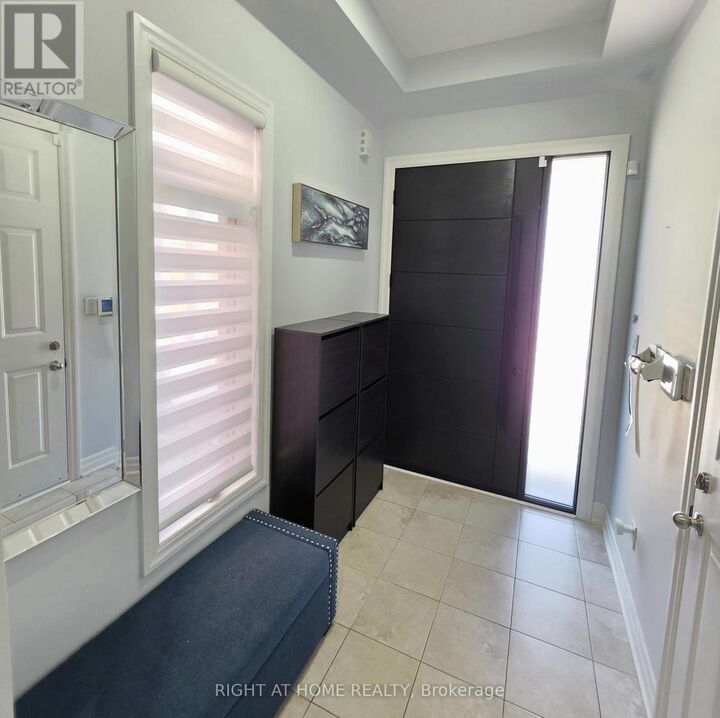 Property Photo:  24 Wells Orchard Crescent  ON L7B 0C5 