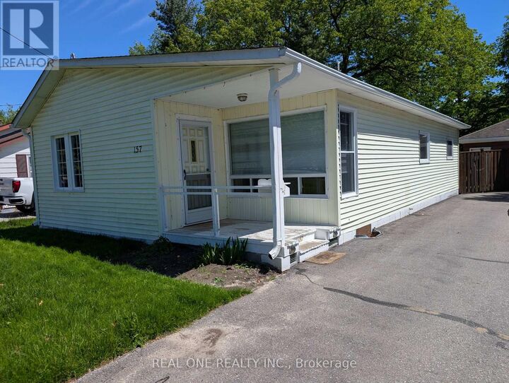 Property Photo: 157 Bessborough Drive ON L4P 2R7