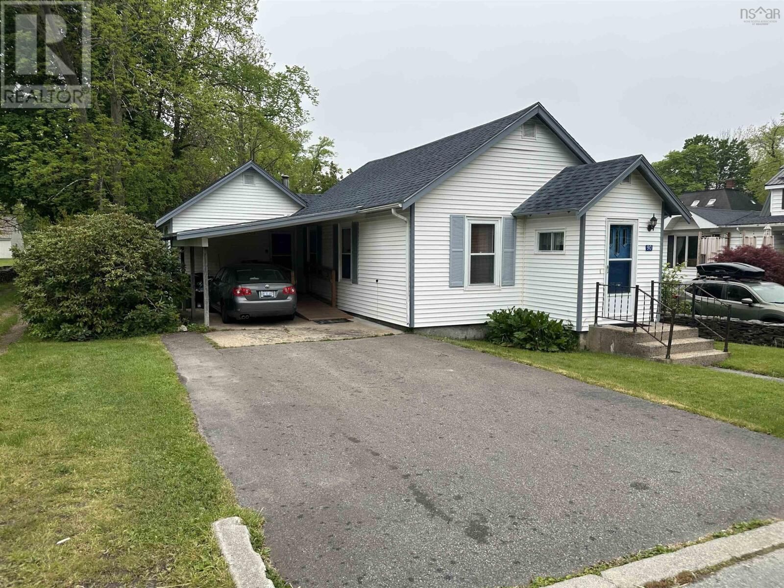 Property Photo:  90 Church Street  NS B0T 1K0 