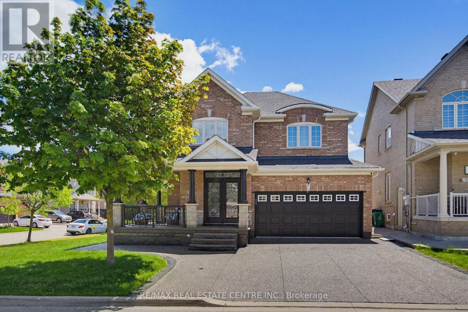 Property Photo: 7 Resserville Street ON L6R 0N5