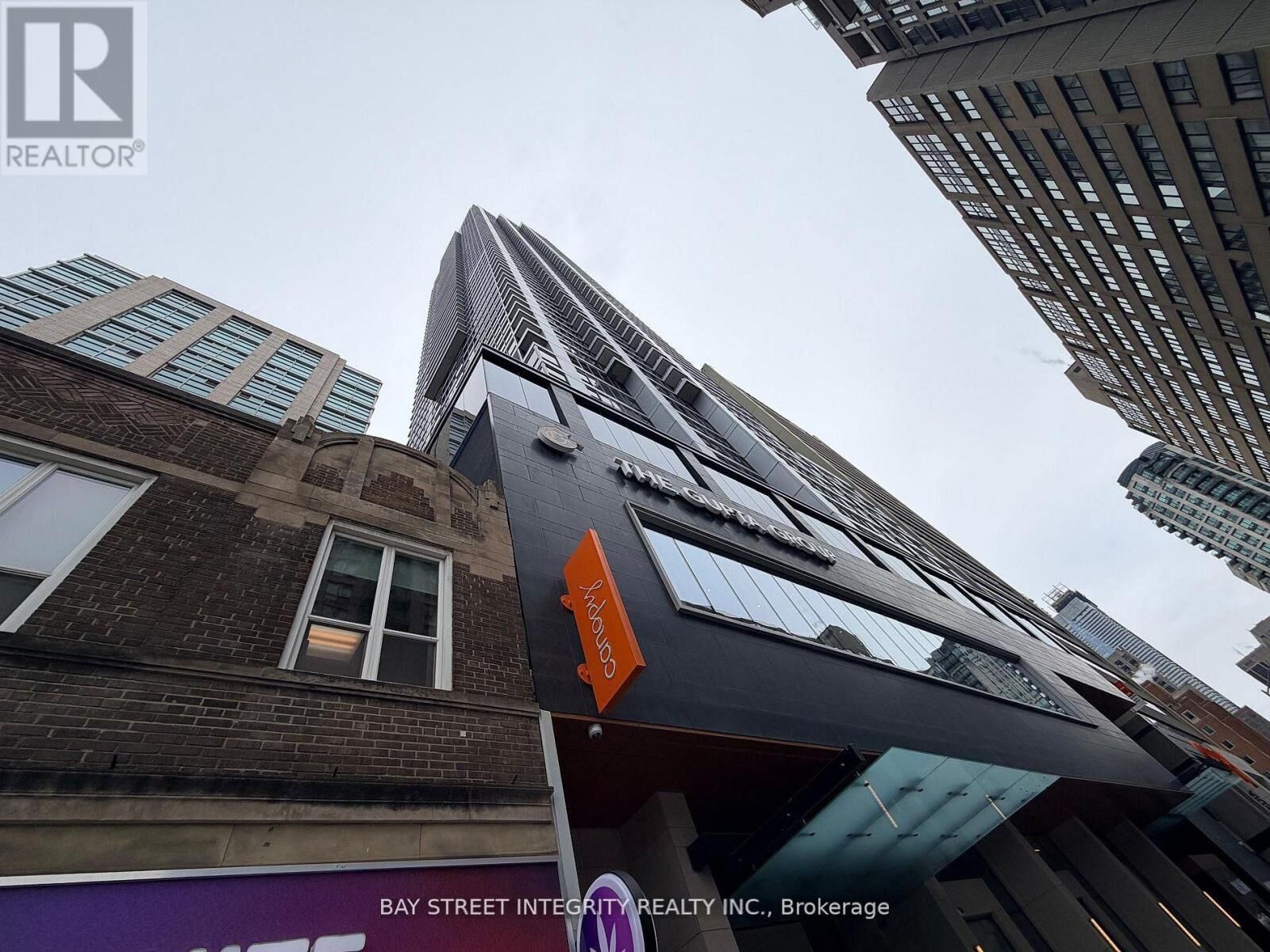 Property Photo:  395 Bloor Street East 4808  ON M4W 0B4 