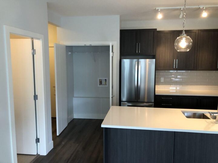 Property Photo:  2960 151 Street 305  BC V4P 0G3 