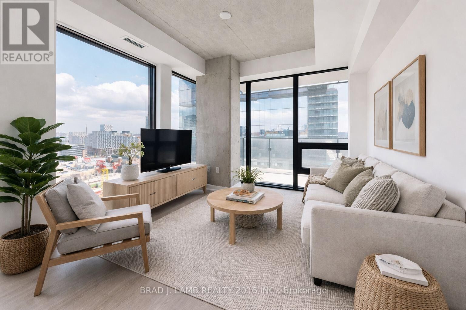Property Photo:  284 King Street East 2602  ON M5A 1K4 