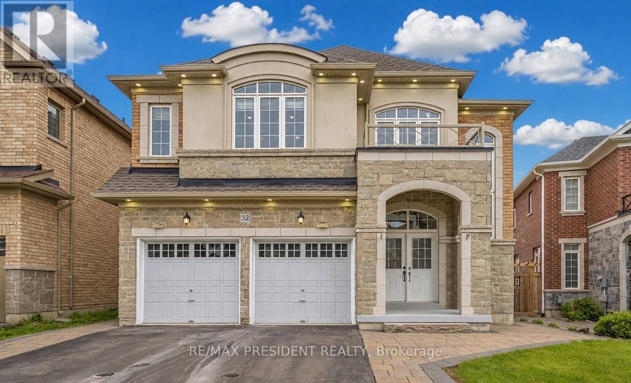 Property Photo: 32 Cayton Crescent ON L3Z 2A6