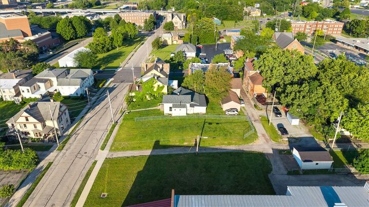 Property Photo: 7 W Mulberry Street OH 45506