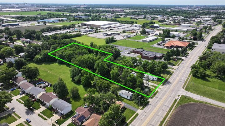 Property Photo:  3640 N Woodford Street  IL 62526 