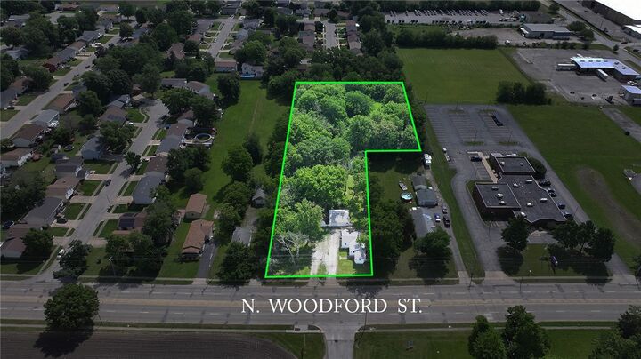 Property Photo: 3640 N Woodford Street IL 62526