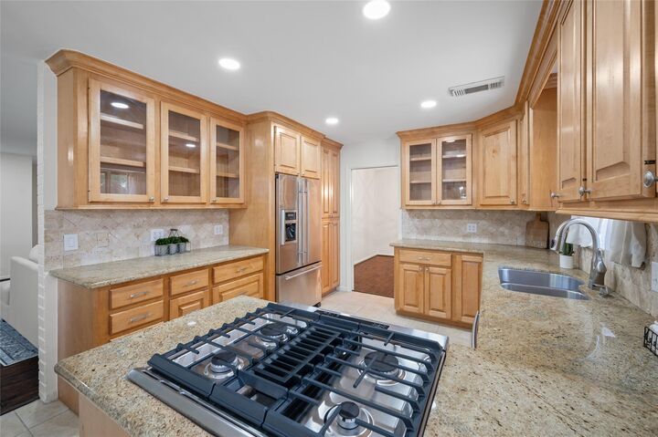 Property Photo: 1906 Spillers Lane TX 77043