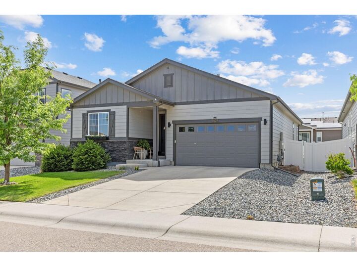 Property Photo: 5524 Bexley Dr CO 80550