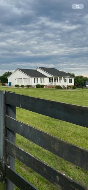 Property Photo: 104 Stewart Street KY 40468